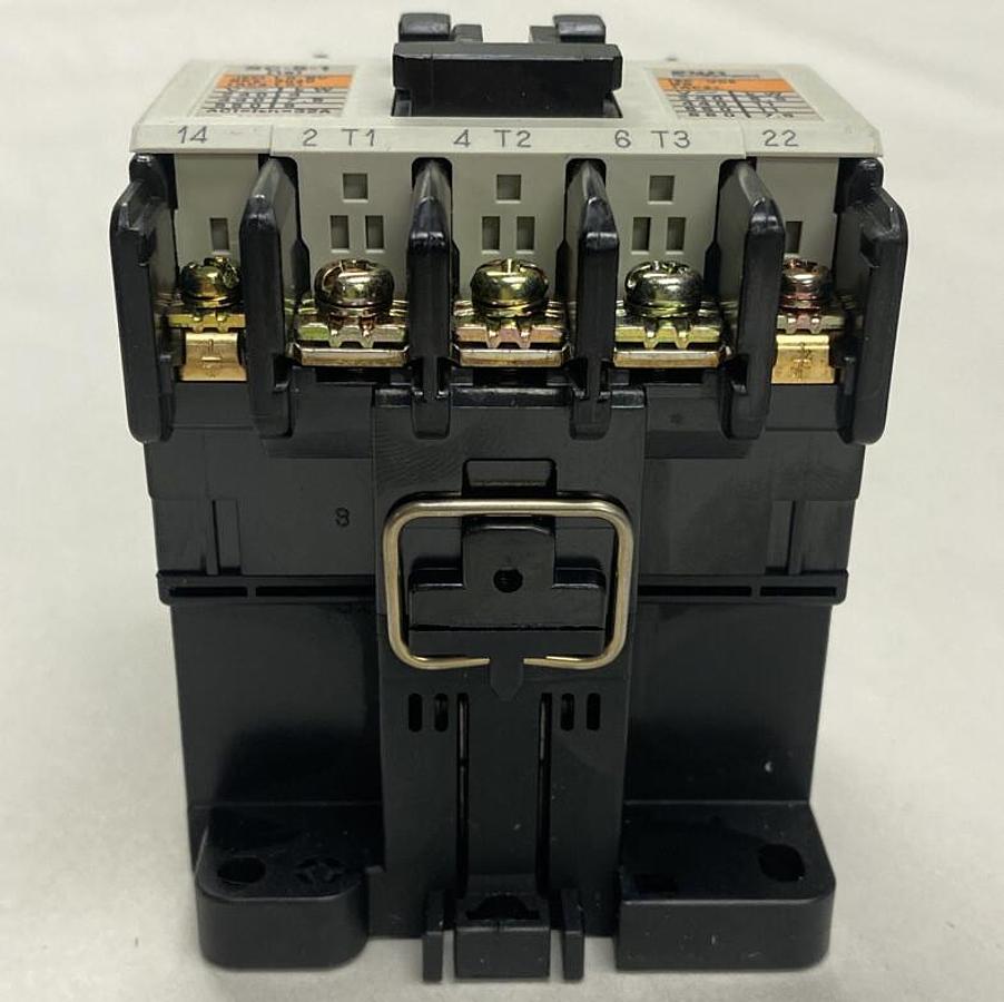 Used Fuji,4NC0H0,Contactor Type SC-5-1 20A LOT OF 2