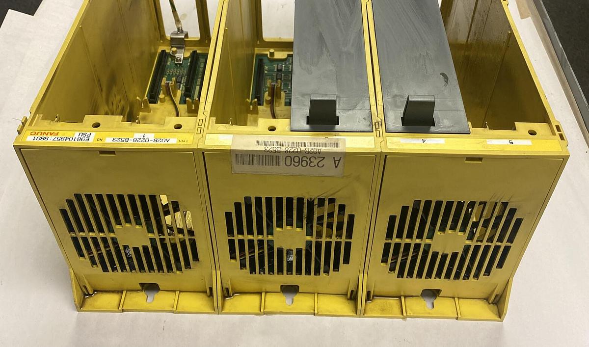 Used FANUC,A02B-0228-B523,SERIES 180-TC RACK