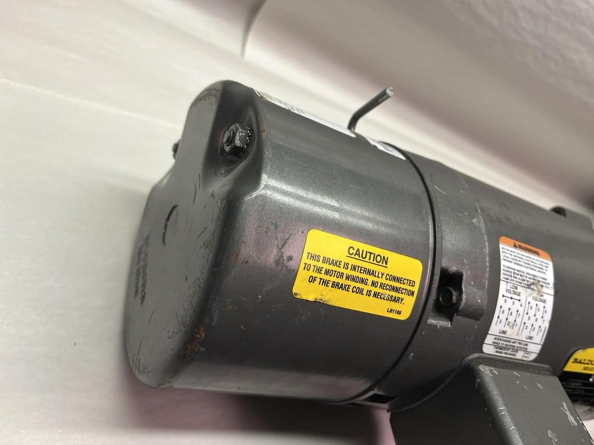 Used BALDOR,KBM3454,BRAKE MOTOR 1/4HP 3PH 1725RPM 56C