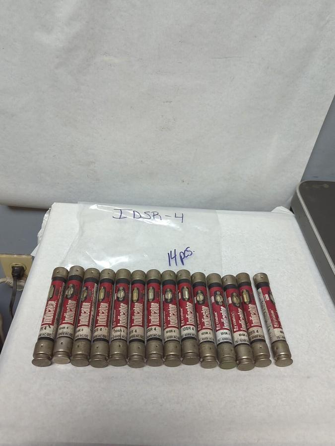 Used LITTELFUSE,IDSR-4,INDICATOR 4 AMP FUSE LOT OF 14 PRE-OWNED