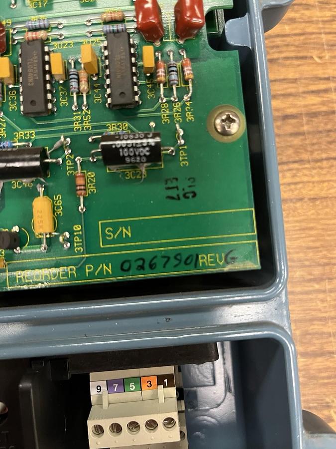 Used ROSEMOUNT,RFT97121PNU,REMOTE FLOW TRANSMITTER