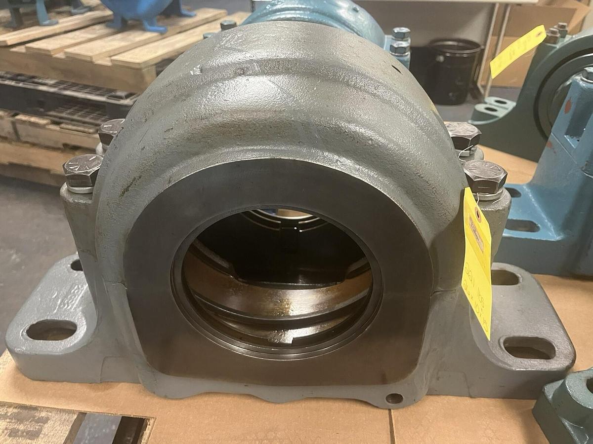 Used LINK BELT REXNORD,PLB68103FR,PILLOW BLOCK HOUSING 6-7/16" BORE