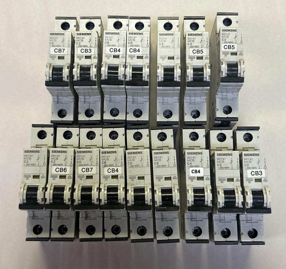 Used SIEMENS,5SY4102-7,CIRCUIT BREAKER 2A 230/400V LOT OF 16