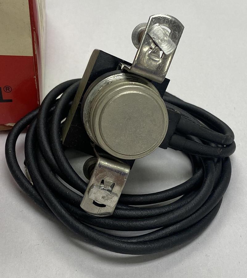 National Electronics,C4391N7-59 ,hermostatic Switch NOS