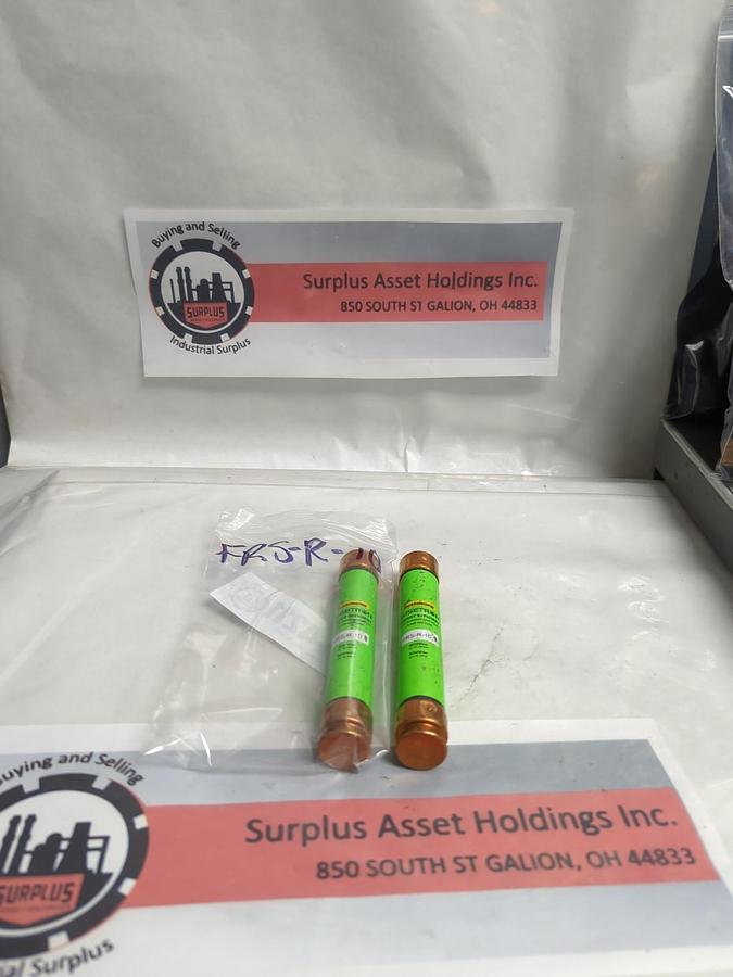 Used COOPER BUSSMANN,FRS-R-10,FUSETRON FUSE 10 AMP LOT OF 2 PRE-OWNED