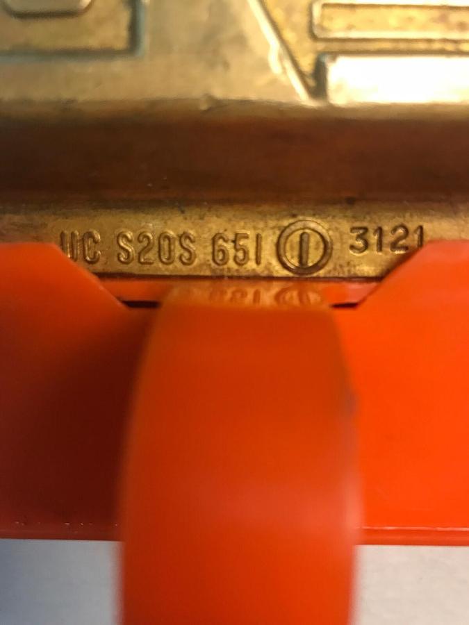 UCC,S20S-651-13121,Hydraulic Flow Metering Valve