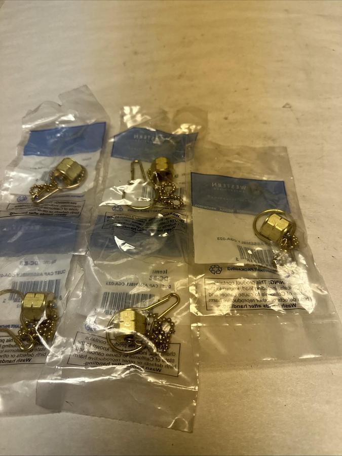 Used Western Enterprises,DC-B8,Dust Cap Assembly CGA-023 LOT of 5