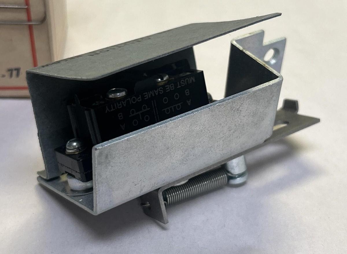 CUTLER-HAMMER,C360KA1,CONTROL CIRCUIT INTERLOCK NOS