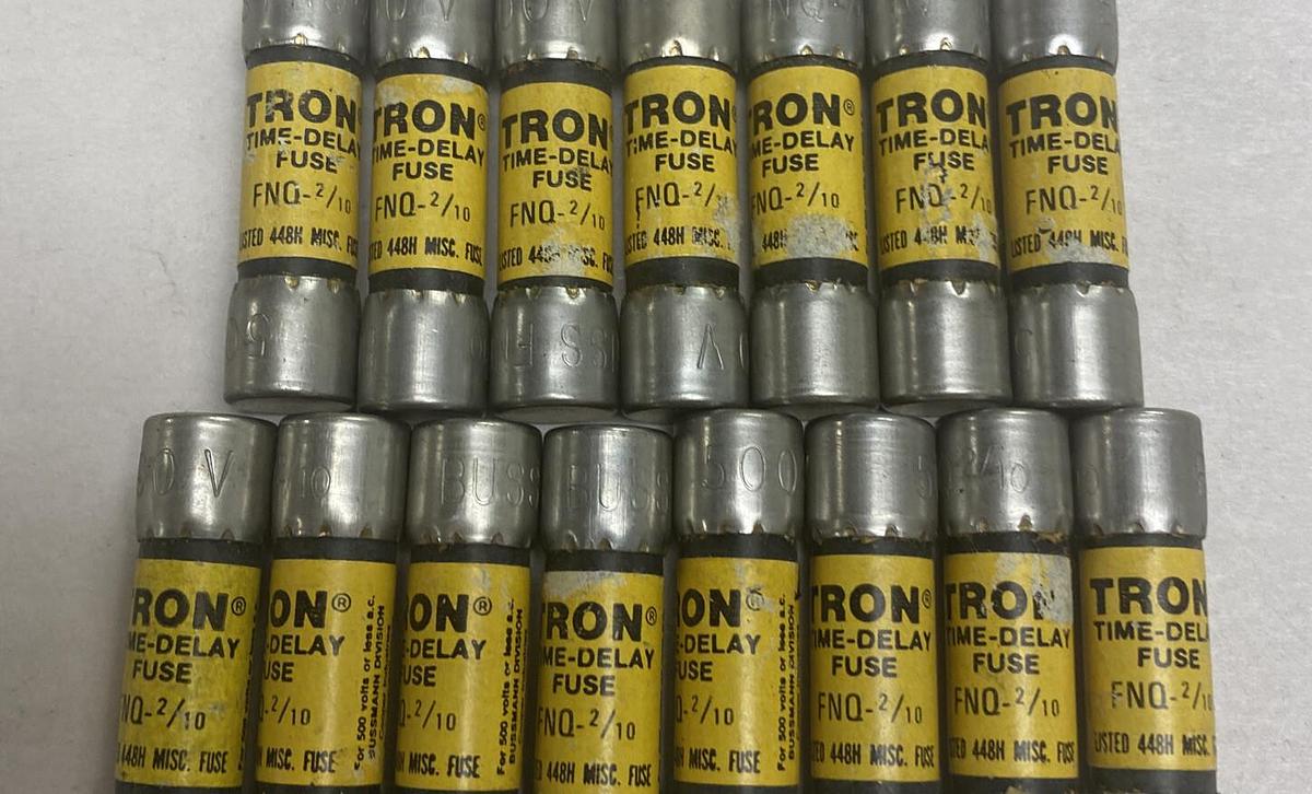 Bussmann,FNQ-2/10,Tron Fuse Lot Of 15 NOS