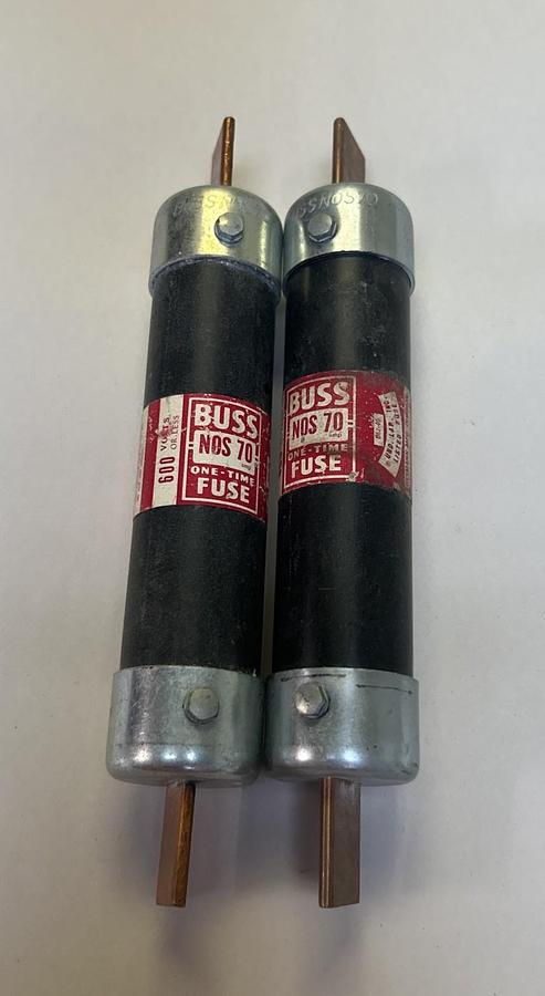 Used BUSSMANN,NOS70,FUSE 70A 600V LOT OF 2