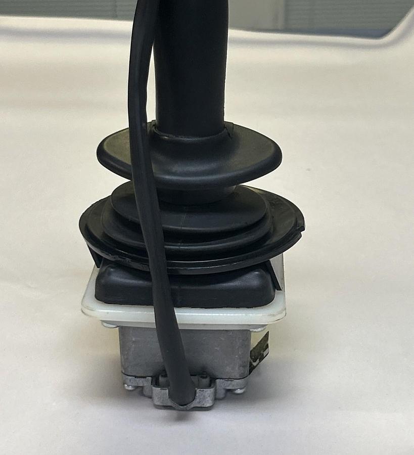 Used Hyster,1542183,Multi 4-Function Left Hand Joystick
