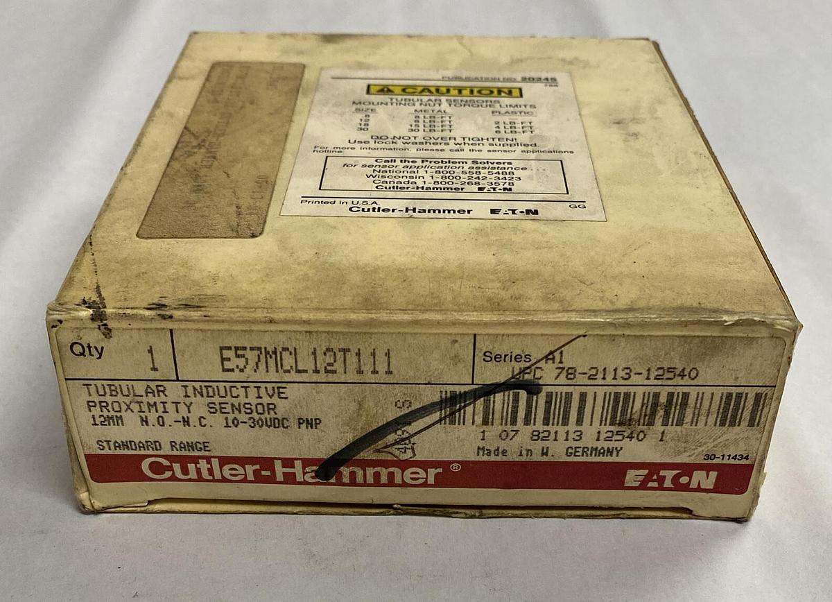Eaton Cutler-Hammer,E57MCL12T111,Proximity Sensor NOS