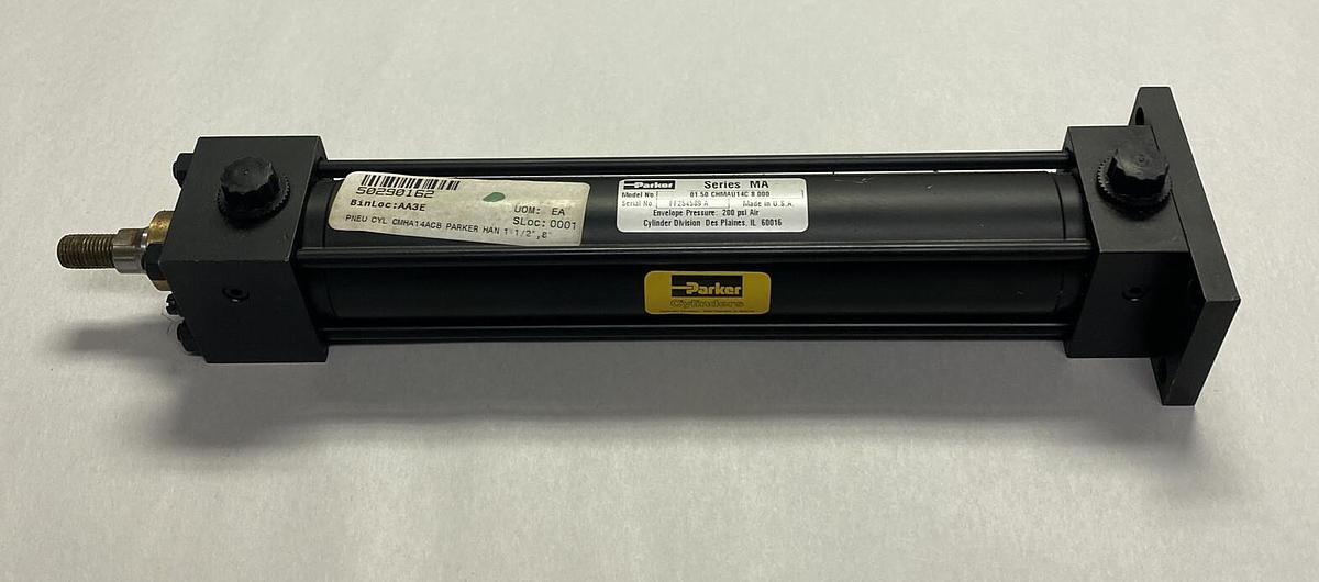 Used PARKER,01.50 CHMAU14C 8.000,PNEUMATIC CYLINDE 1-1/2 INCH REFURBISHED