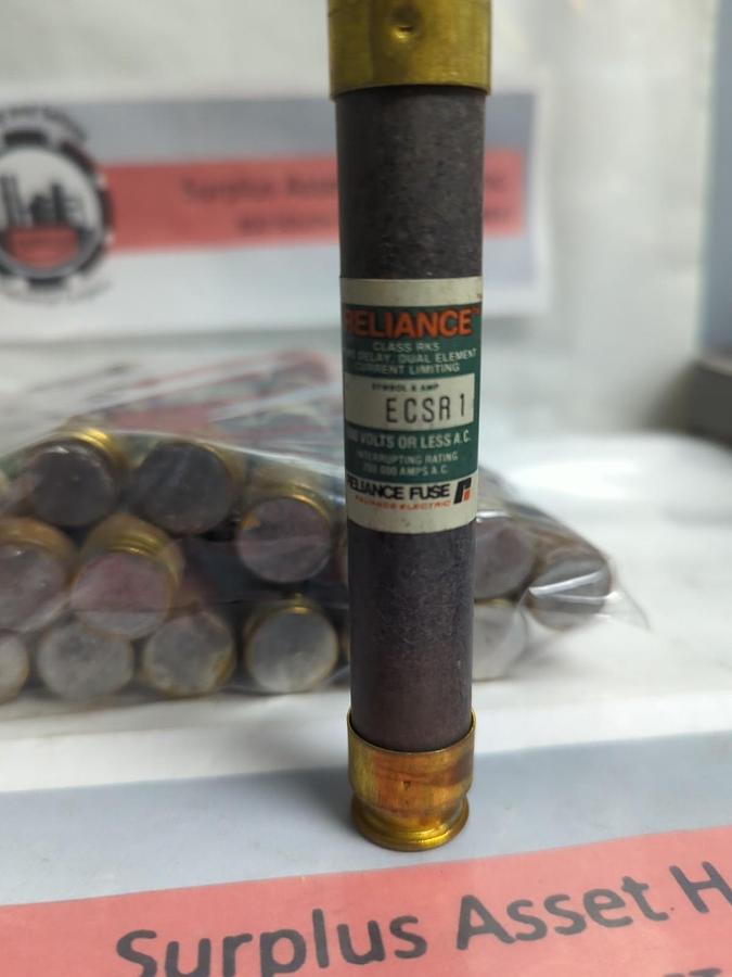 Used RELIANCE,ECSR-1,TIME-DELAY 1 AMP FUSE LOT OF 18 PRE-OWNED