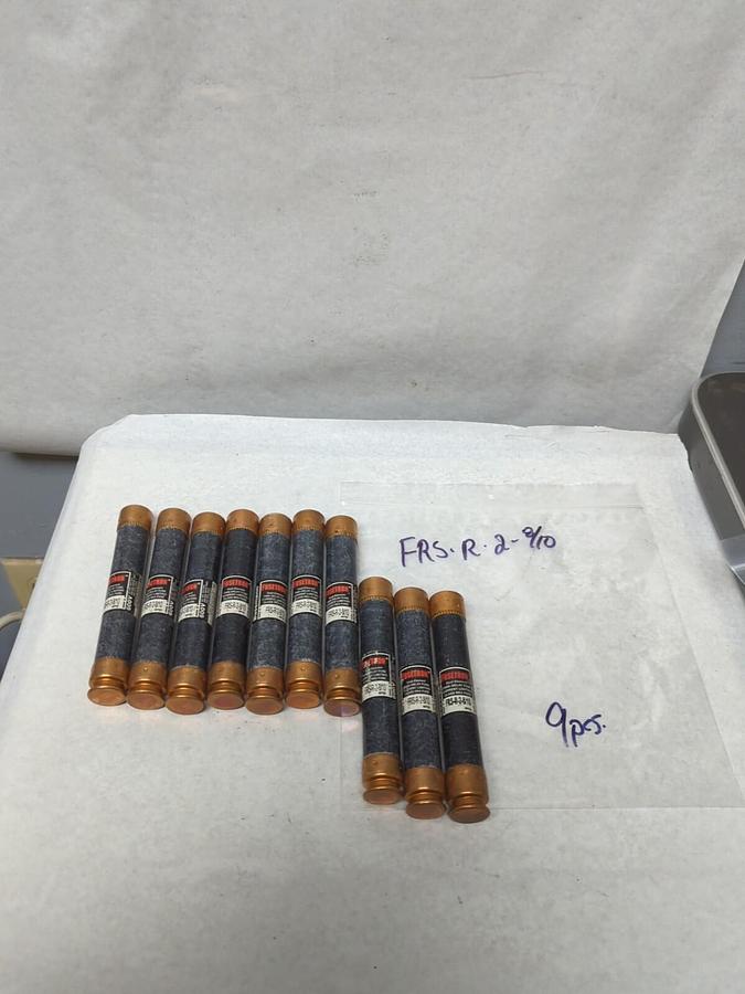 Used COOPER BUSSMANN,FRS-R-2-8/10,FUSETRON 2-8/10 AMP FUSE LOT OF 9 PRE-OWNED