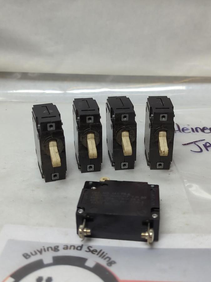 Used HEINEMANN,JA1-T8-A,CIRCUIT BREAKER 20 AMP LOT OF 5 PRE-OWNED