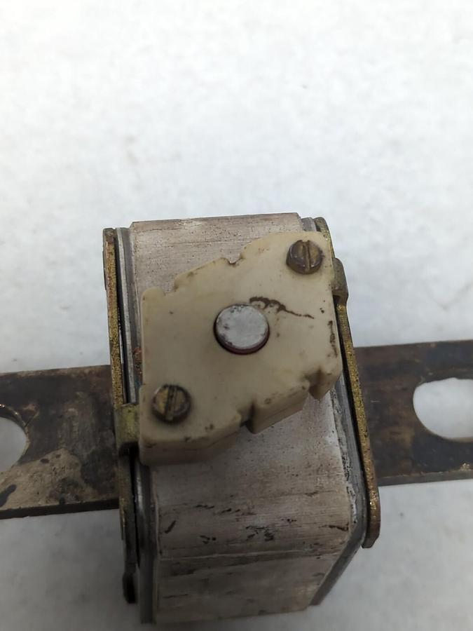 Used MILL EQUIPMENT & ENG,XL33R0488772X00F,FUSE 1100 AMP 660V PRE-OWNED