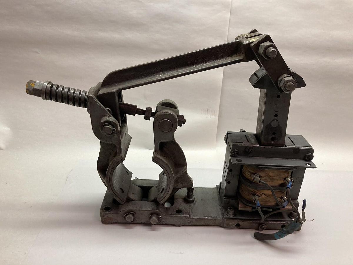 Used General Electric,CR9503206BAB246,3 Inch DC Crane Brake 220/440V 60Hz