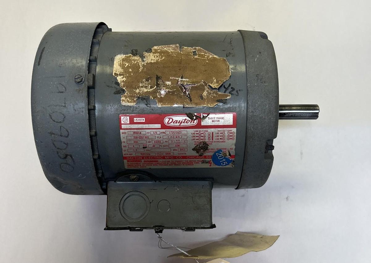 Used DAYTON,2N863M,MOTOR 1/4HP 1725RPM 208-22-440V 3PH D56 FRAME