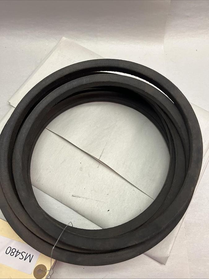 GOODYEAR,B81,V-BELT 5L840 LOT OF 2