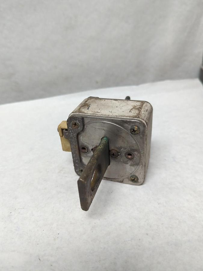 Used CARBONE FERRAZ,AO6OURN1000H1,FUSE 1000 AMP 600V PRE-OWNED