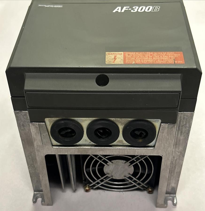 Used GENERAL ELECTRIC,6VAF343002B-A2,AF-300 DRIVE 2HP 460VAC