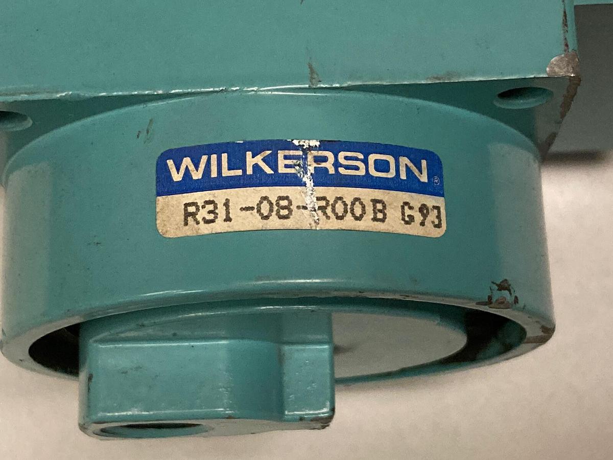 Used Wilkerson,R31-08-R00B G93,Dial Pressure Regulator