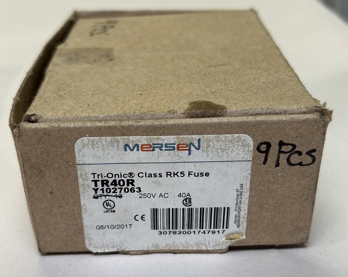 MERSEN,TR40R,TRI-ONIC FUSE 40A 250V LOT OF 9 NEW