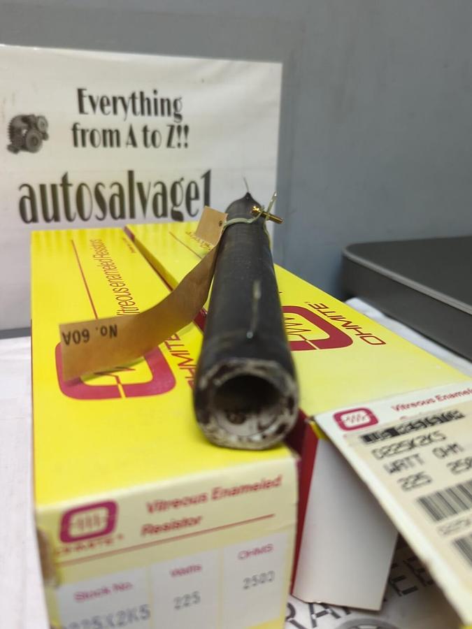 OHMITE,D225K2K5,LUG RESISTORS 225W 2500OHM LOT OF 2 NEW