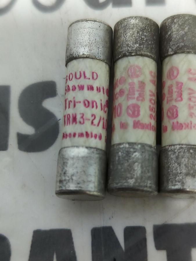 GOULD SHAWMUT,TRN3-2/10,TRI-ONIC FUSE LOT OF 11 NOS