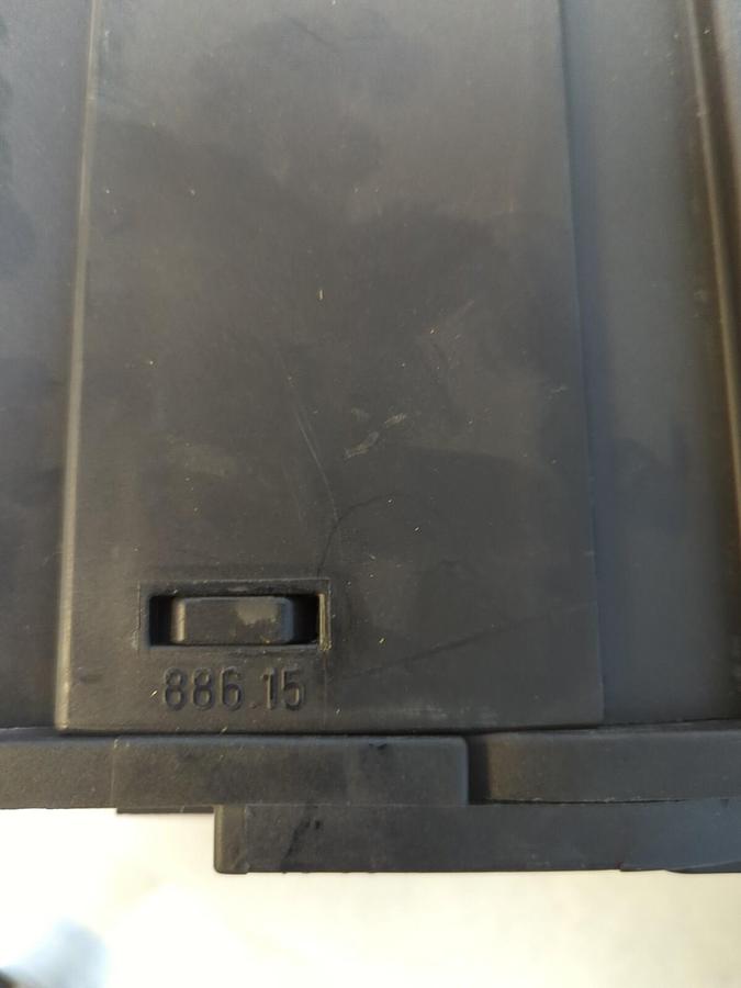 IGUS,40.02.150  886.15,ENERGY CHAIN 39 INCH LONG 7.5X3.25 INCH OD 6X2.5 INCH ID