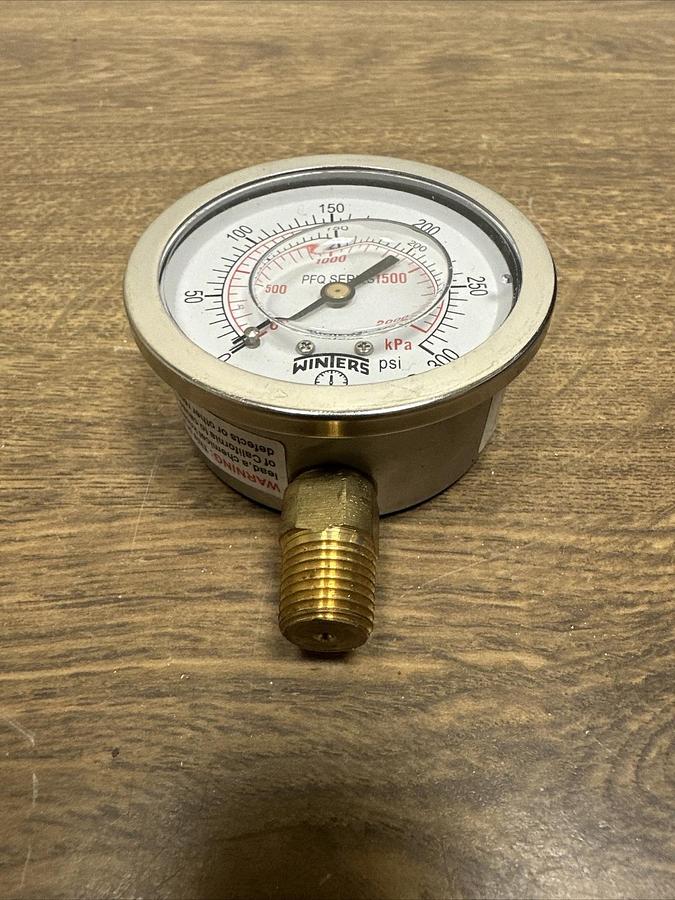 Winters,PFQ807,0-300PSI Liquid Filled 2.5" 1/4NPT BTM Mount Pressure Gauge