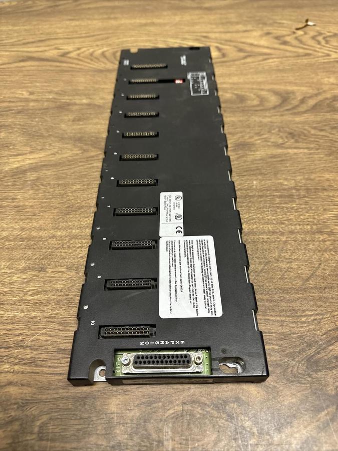 Used GE Fanuc,IC693CHS392G,10 Slot Expansion Rack EMI Enhanced