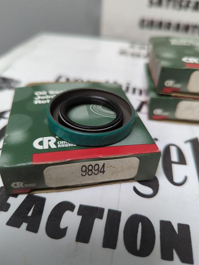 CHICAGO RAWHIDE,9894,OIL SEALS LOT OF 5 NOS