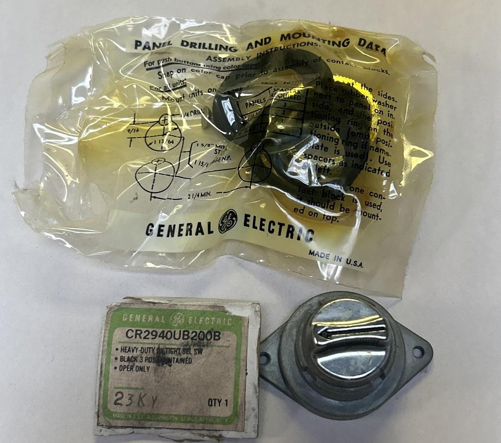 GENERAL ELECTRIC,CR294OUB200B,SELECTOR SWITCH NOS