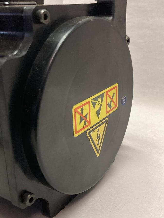 Daihen,Model R2AA13120DCPD1,AC Servo Motor W-L02641A 1.2kW 9.1A