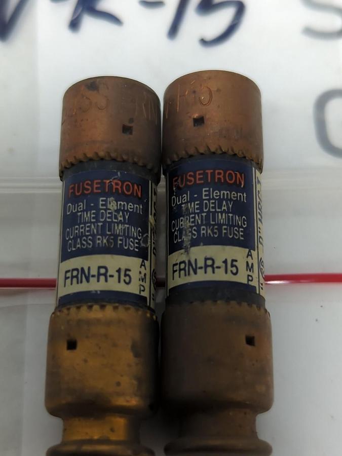 COOPER BUSSMANN,FRN-R-15,FUSETRON 15 AMP FUSE LOT OF 2 NOS