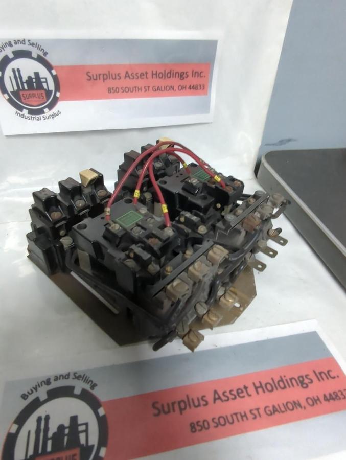 Used ALLEN BRADLEY,715X-BOA11,SIZE 1 REVERSING STARTER PRE-OWNED