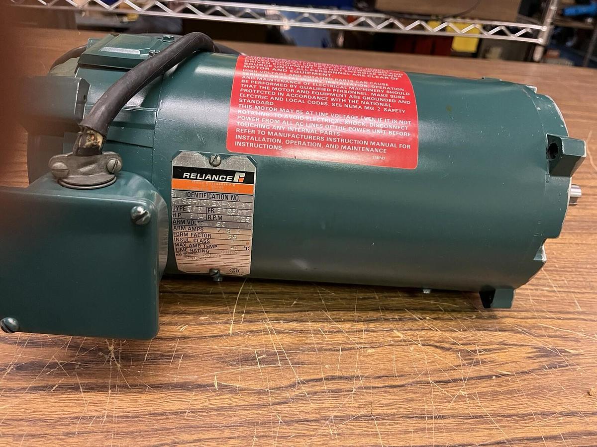 Used RELIANCE,T56H1012N-XD,DC MOTOR 3/4 HP 90VDC 1725 RPM EF56C