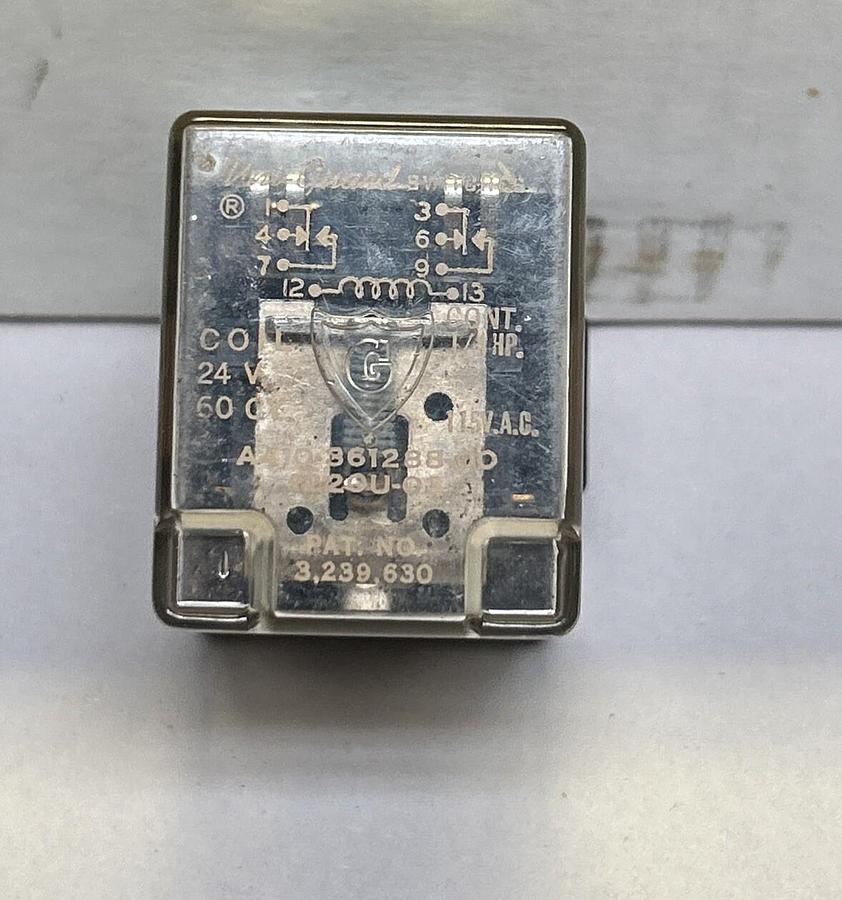 Used GUARDIAN,A410-361288-00,RELAY LOT OF 12