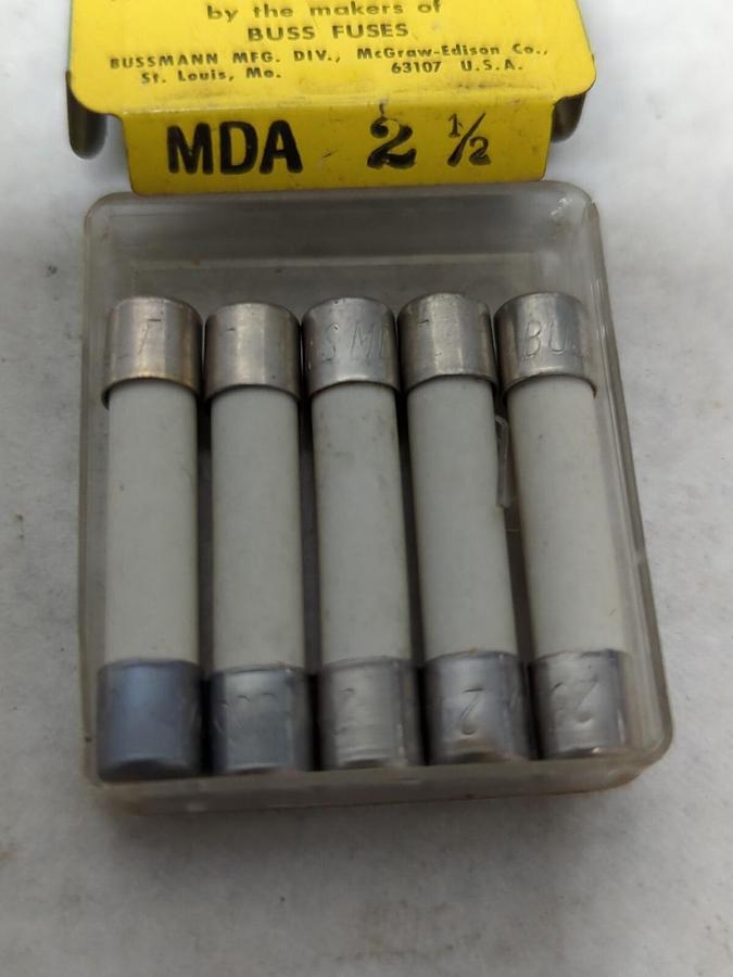 COOPER BUSSMANN,MDA 2-1/2,CERAMIC FUSE PACK OF 5 NOS
