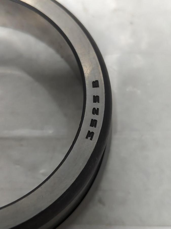 Used BOWER,3525B,FLANGED ROLLER BEARING CUP PRE-OWNED