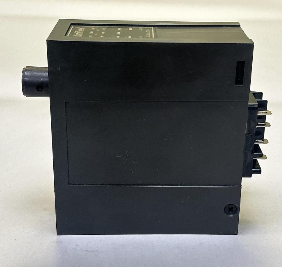 Used EAGLE SIGNAL,DB105A3,TIMER 20-120 SEC