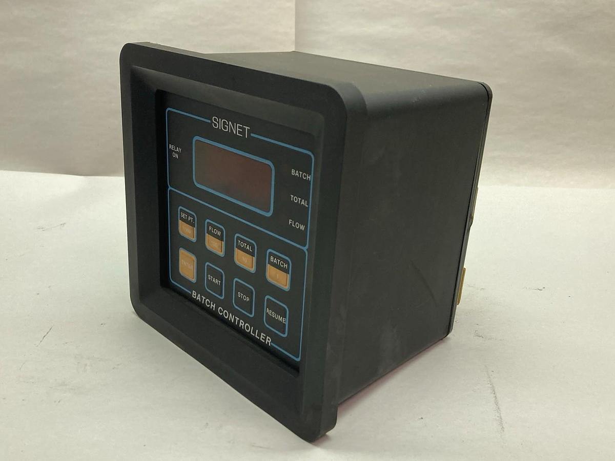 Used Signet Scientific,MK504.4,Batch Controller 110VAC