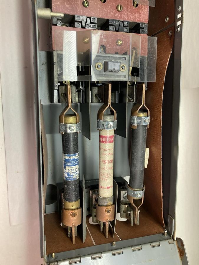 Used Westinghouse,FDPT3633R,3-Pole Switch Bussway Plug Ser B 100A 600Vac