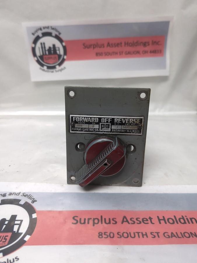 Used FURNAS,FK102503,FOWARD/REVERSE SWITCH 550V H.P. 2 PH.3 PRE-OWNED