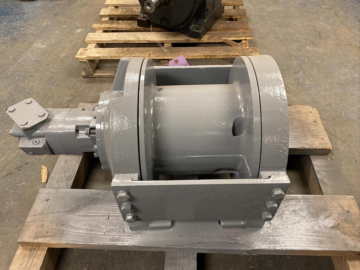 Used Kinematic P15CCE81 Hydraulic Winch 15000lbs