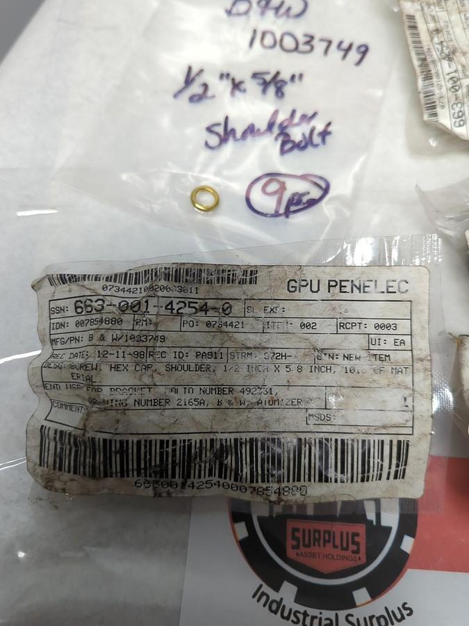 B & W,1003749,HEX CAP SHOULDER BOLT 1/2 X 5/8 INCH 1018 CF MATERIAL LOT OF 9 NOS