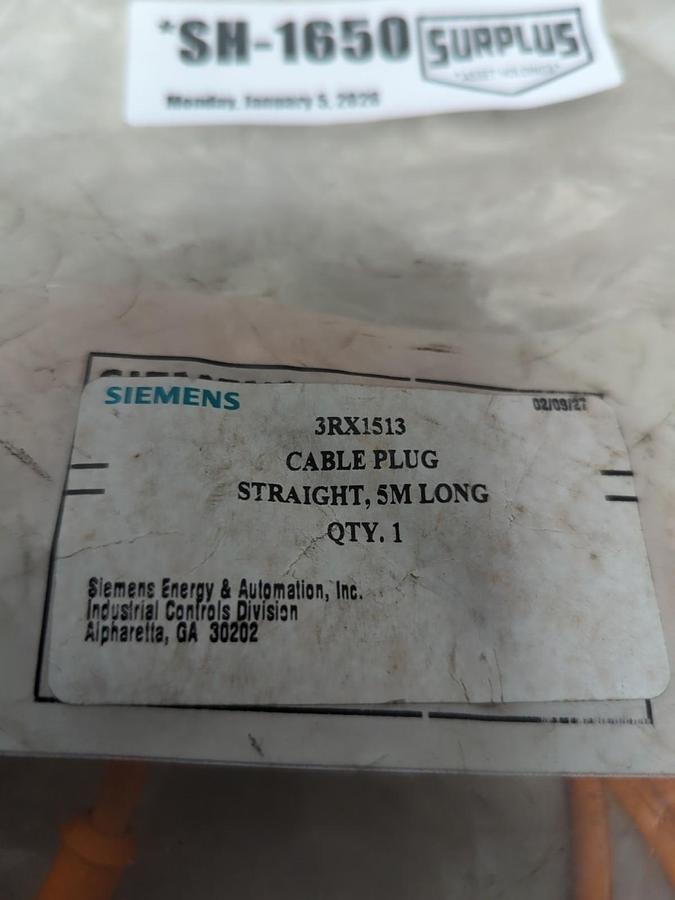 SIEMENS,3RX1513,CABLE PLUG STRAIGHT 5M LONG NOS