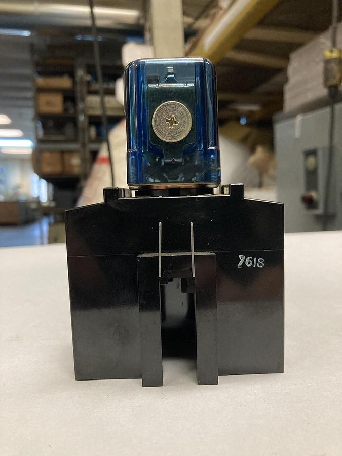 Used Micro Switch,FMBA FE-21030,Proximity Switch Amplifier Relay Coil 24 V